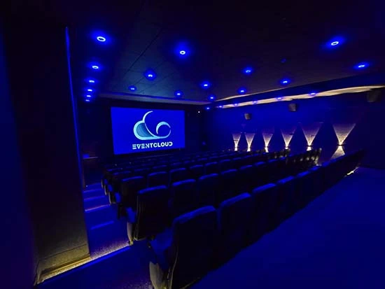 سالن شماره 2 ظرفیت 80 نفر